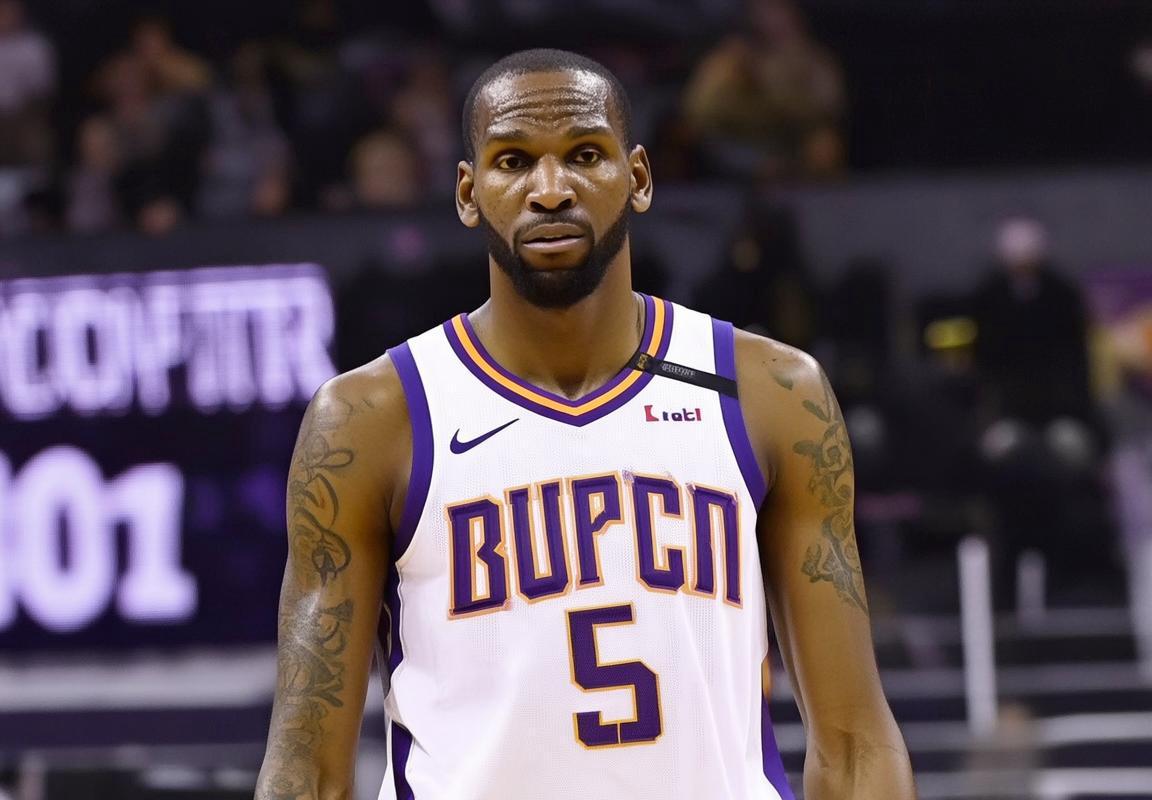 2019年1月1日NBA勇士队与太阳队激战回顾精彩瞬间与赛后分析